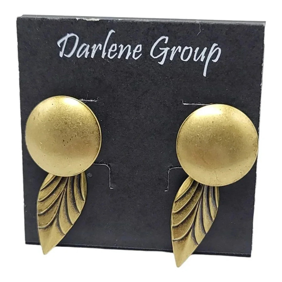 Darlene Group Circle Post Earrings With Leaf Drop Accent - Picture 1 of 4